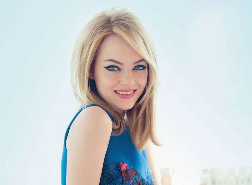 Emma Stone - Age, Bio, Birthday, Family, Net Worth