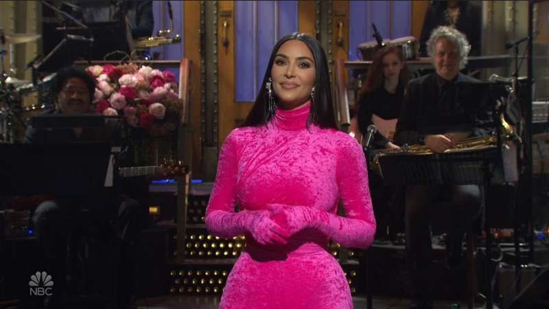 Kim Kardashian SNL Monologue | Check out the full news
