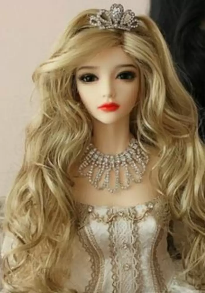 doll image for dp 15